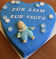 Torte zur Taufe